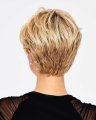 Chic Wavy Wig by Hairdo