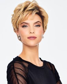 Chic Wavy Wig by Hairdo
