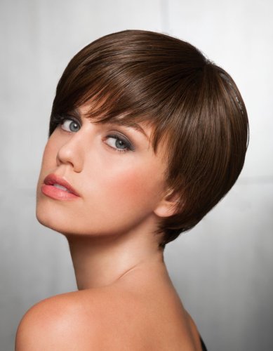 Short & Sleek Wig by Hairdo